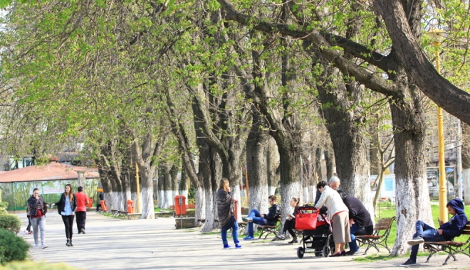 Vreme închisă și ploi, astăzi, la Constanța - vreme-1460651334.jpg