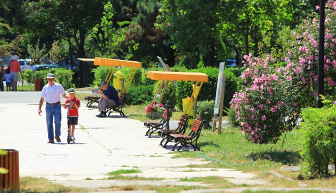 Cer parțial înnorat și maxime de 29 de grade Celsius, astăzi, la Constanța - vreme-1472486689.jpg