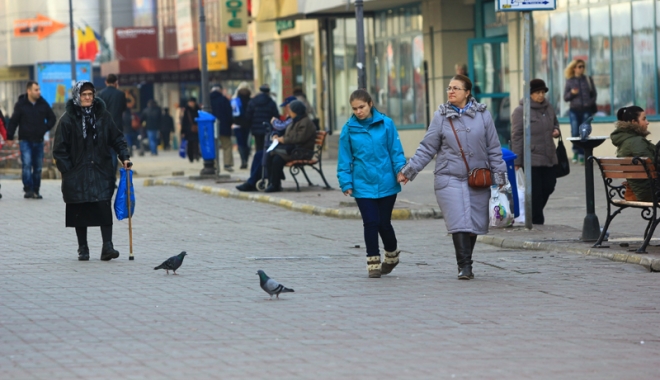 Vreme însorită și maxime de 7 grade Celsius, astăzi,  la Constanța - vreme-1480956473.jpg