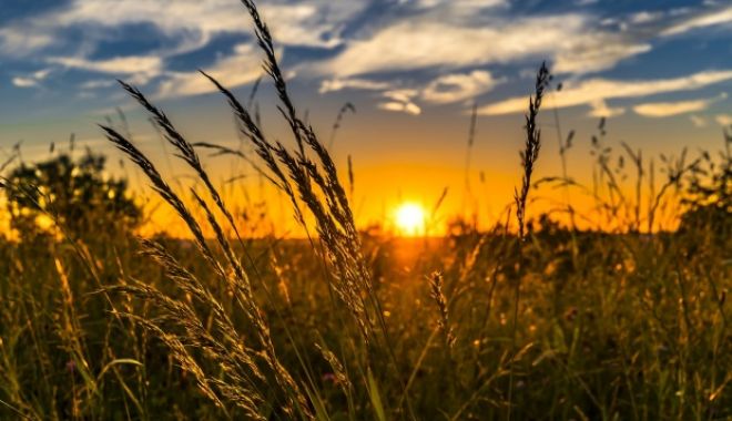 Un val de aer cald străbate România. Ce temperaturi vor fi în acest weekend - vreme-1570866167.jpg