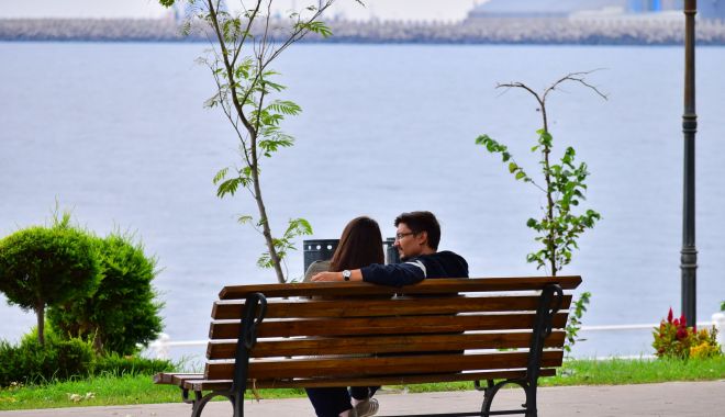 Vreme uşor instabilă, dar caldă, pe litoral - vreme-1621361109.jpg