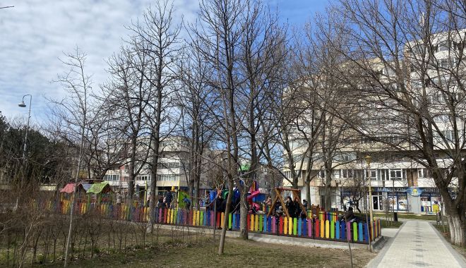 Vreme preponderent însorită și cu temperaturi în creștere, la malul mării - vreme-1647886017.jpg