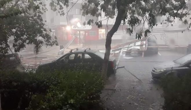 Vreme extremă în ţară. Meteorologii au emis coduri de furtună şi caniculă - vreme-1660917145.webp