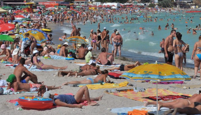 Caniculă și disconfort termic accentuat în week-end, pe litoral - vreme60-1342203408.jpg