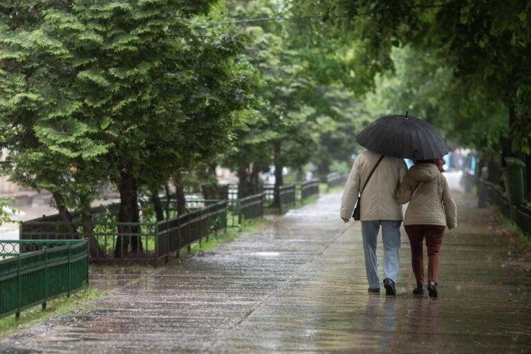 Temperaturi mai coborâte decât cele obişnuite, în cea mai mare parte a lunii mai