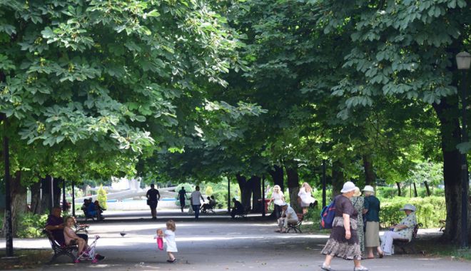 Ploi însemnate cantitativ, vânt și furtuni, la Constanța - vremea1-1530028805.jpg