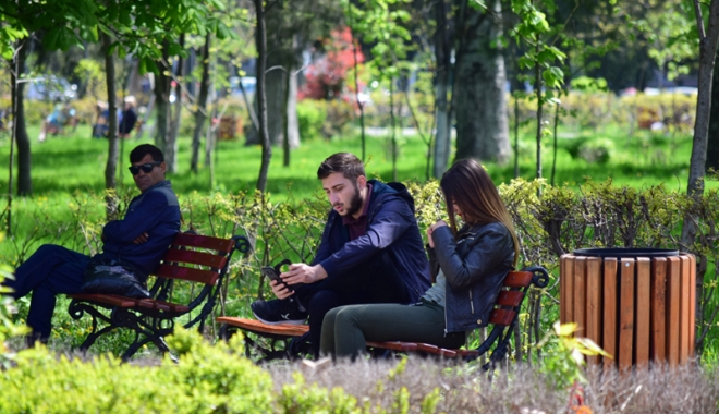 Vreme frumoasă, astăzi, la Constanța. În week-end, se răcește și vin nori și ploi - vremea3-1493914433.jpg