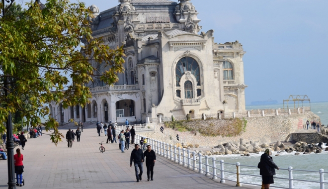 Doar azi ne mai bucurăm de căldură! Se răcește vremea la Constanța - vremea31506864408-1508223167.jpg
