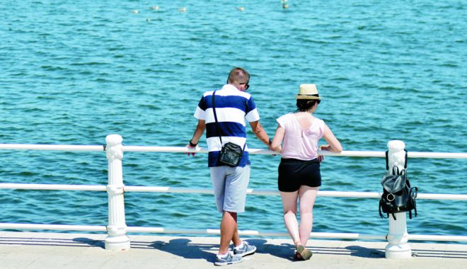 Vreme călduroasă, pe litoral, în minivacanța de Sfânta Maria - vremeacanicula2-1534174830.jpg
