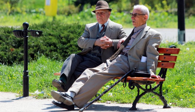Grupa întâi de muncă a fost reintrodusă. Mii de români se pot pensiona mai devreme - vremealuni1378646808-1387320398.jpg