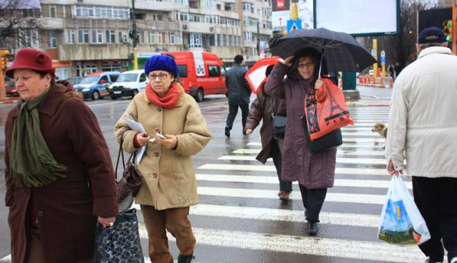 Vreme închisă și maxime de 5 grade Celsius, astăzi, la Constanța - vremeapensionaretreceredepietoni-1422295802.jpg