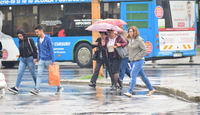 Vreme închisă și ploi slabe, săptămâna aceasta, la Constanța - vremeaploaie-1555248581.jpg