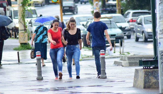 Avertizare meteo. Se strică vremea, la Constanța! - vremeaploaie12-1558643363.jpg