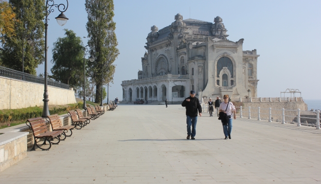 Se strică vremea pe litoral. Temperaturile scad sub 20 de grade - vremeatoamna2-1472627071.jpg
