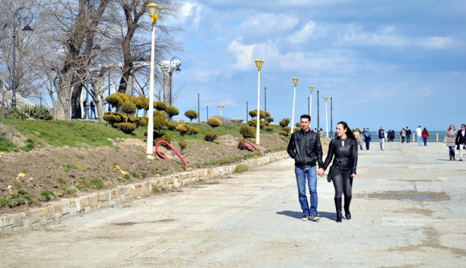 Vreme însorită și maxime de 18 grade Celsius, astăzi, la Constanța - vremeinsorita-1395075144.jpg