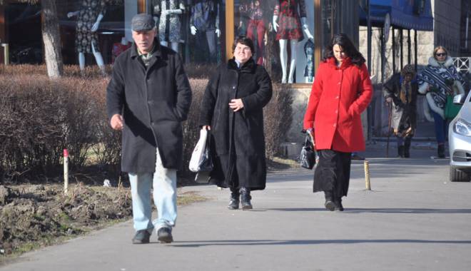 Soare și maxime de 9 grade Celsius, astăzi, la Constanța - vremeinsorita-1421945924.jpg