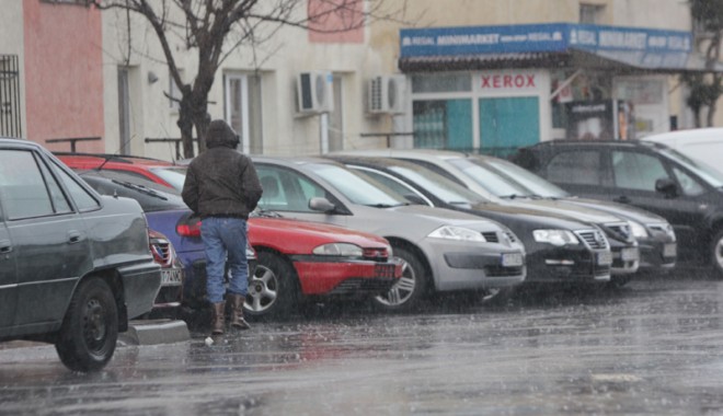 Vreme închisă și rece, în week-end, la Constanța - vremereaploaie7-1357920481.jpg