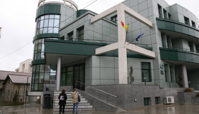 Vreți să vizitați Parchetul de pe lângă Curtea de Apel Constanța? - vretisavizitatiparchetuldepelang-1413998066.jpg
