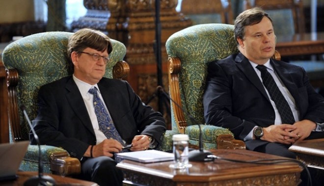 FMI a revizuit în jos creșterea economică pentru acest an, de la 1,5% la 0,9% - vrijer-1344931805.jpg