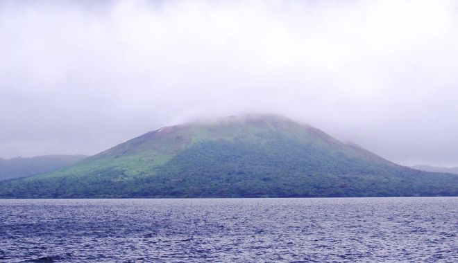 Vulcanul submarin din Vanuatu, East Epi, a intrat în erupţie - vulcanvanuatu-1675269900.jpg