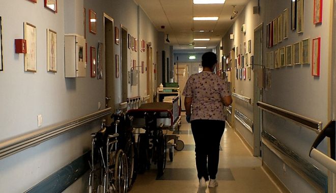 Dosarul concediilor medicale fictive. O infirmieră, singura vinovată din cele 50 de cadre medicale inculpate