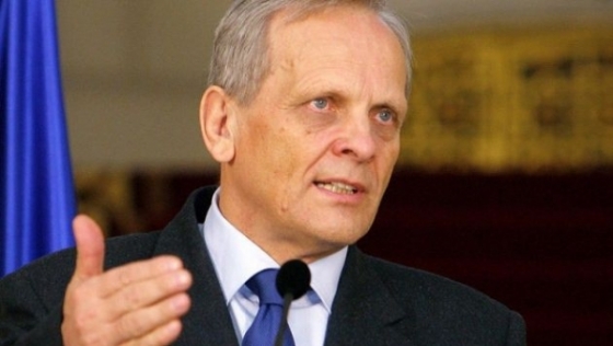 Theodor Stolojan va reprezenta PDL în Comisia de etică a Alianței de Centru-Dreapta - w560xh316theodorstolojan-1346672963.jpg