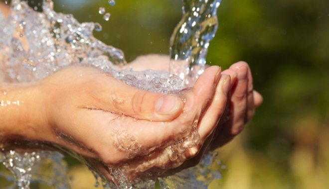 Lucrări RAJA / Se oprește apa rece în localitatea Eforie - waterhandssmall-1495012035.jpg