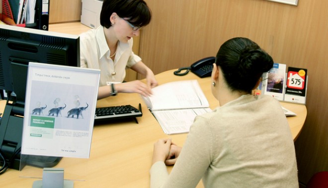 Băncile încurajează economisirea - webbanciprimacasa-1345459183.jpg
