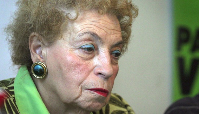 Paula Iacob a colaborat cu Securitatea - webpaulaiacobmediafaxfoto-1339590702.jpg
