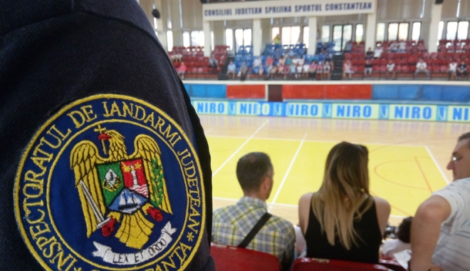 Week-end plin  de misiuni pentru jandarmii constănțeni - weekend-1505484094.jpg