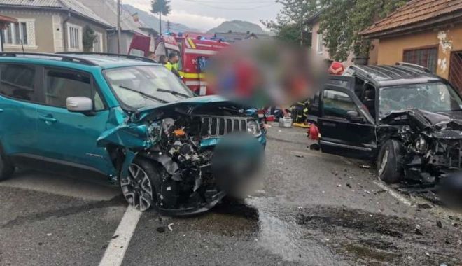 Şapte copii implicaţi într-un accident rutier! Şoferul uneia dintre maşinile din coliziune era băut - werwererimg20220914wa0009-1663222055.jpg