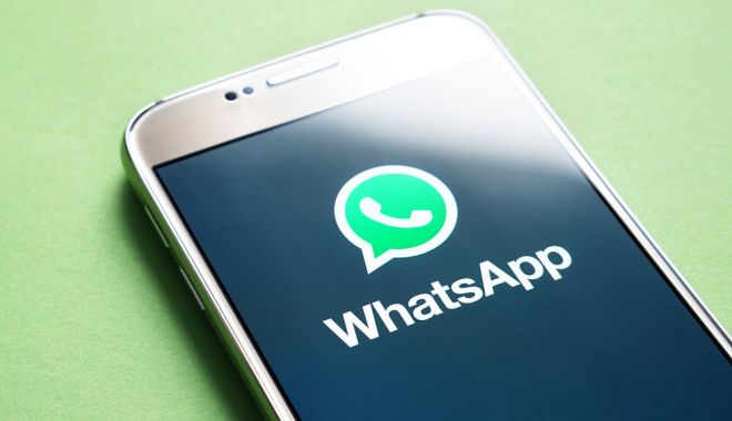 Utilizatorii WhatsApp, în pericol. O aplicaţie-fantomă fură conturile oamenilor