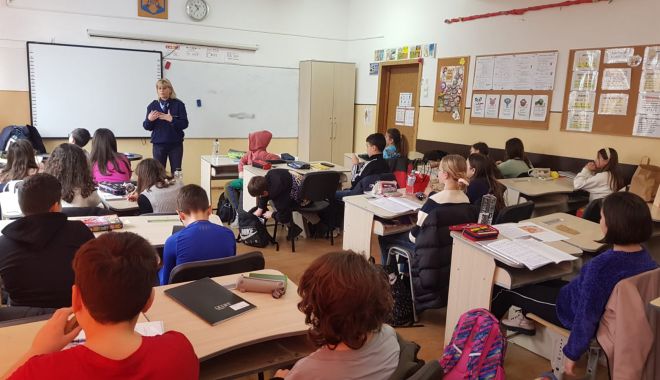 A fost lansată campania de prevenire a violenței domestice ”În siguranță acasă!” - whatsapp-image-20230301-at-15541-1677679407.jpeg
