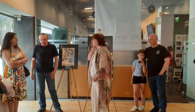 Expoziția „Vestigii” a fost prezentată publicului, vineri, la Centrul Multifuncțional Educativ pentru Tineret „Jean Constantin”