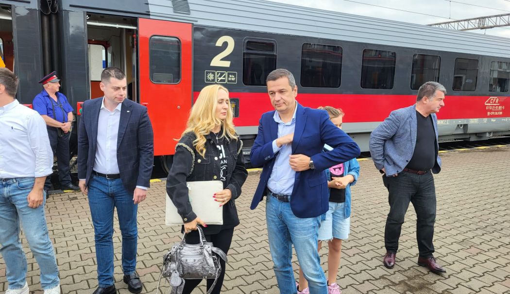 Ministrul Transporturilor, Sorin Grindeanu, prezent în Gara Constanţa. "Încet, încet, punem pe picioare şi transportul feroviar"