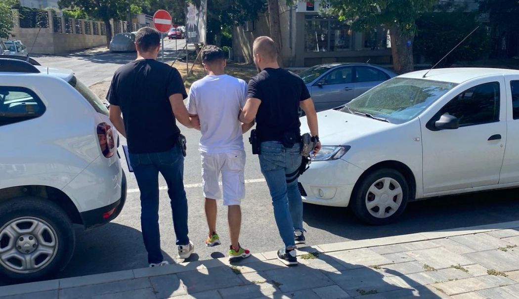 Atac în Medgidia. Trei persoane au spart o casă și au amenințat o femeie - whatsapp-image-20240725-at-13170-1721909246.jpg