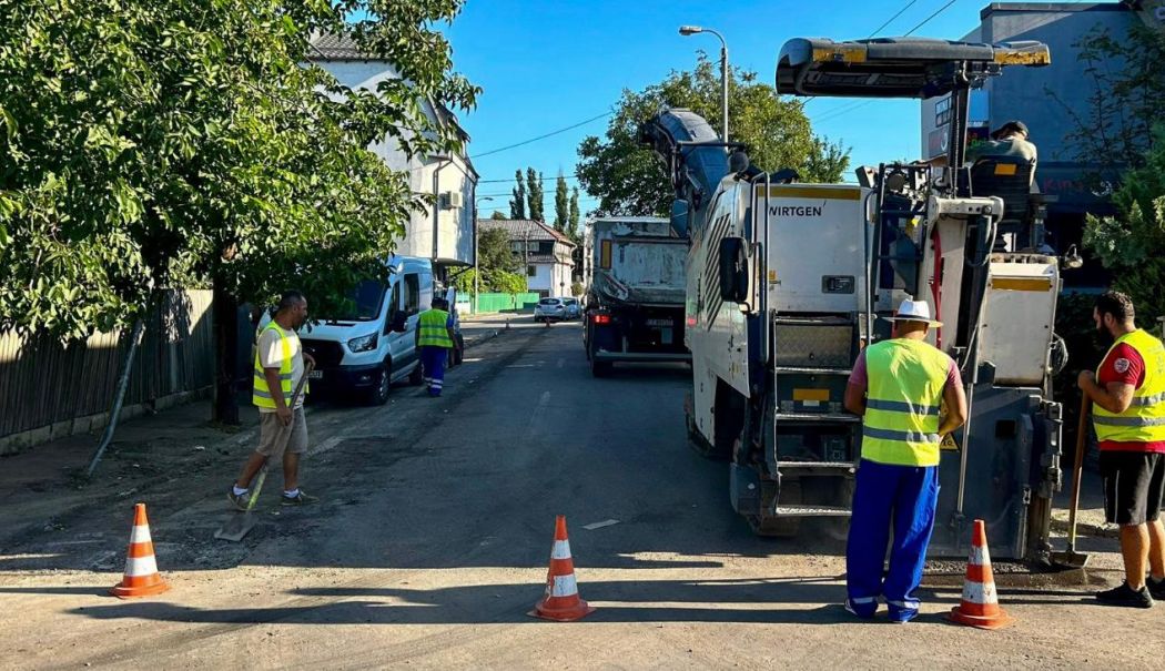 Traficul rutier, restricționat în cartierul Palas pentru asfaltarea carosabilului