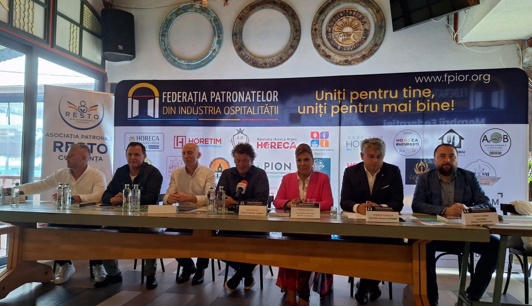 Președinții a 29 de patronate HORECA, reuniți la Vama Veche pentru a dezbate problemele ospitalității