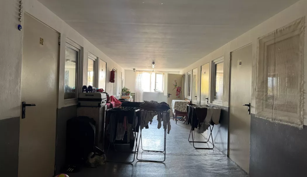Disperarea locatarilor din Henri Coandă, rămași pe drumuri. Au sosit primele ajutoare - whatsapp-image-20260415-at-12554-1776247350.webp