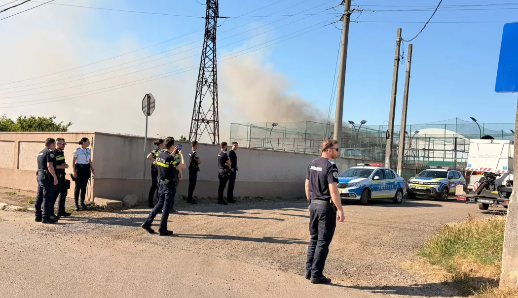 Incendiu la o clădire de pe strada Crișului. Pompierii intervin în aceste momente - whatsapp-image-20260620-at-17312-1781965934.webp