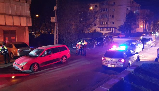 10 autoturisme avariate în Constanța din cauza unui șofer fără permis - whatsappimage20210226at210054-1614366728.jpg