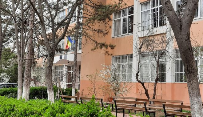 Concurs de creaţie literară în limba engleză organizat de Liceul Teoretic ”George Călinescu”