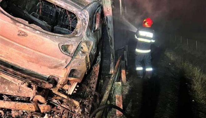 Un autotren încărcat cu opt maşini a ars complet, pe autostradă - whatsappimage20221209at074624-1670570248.jpeg