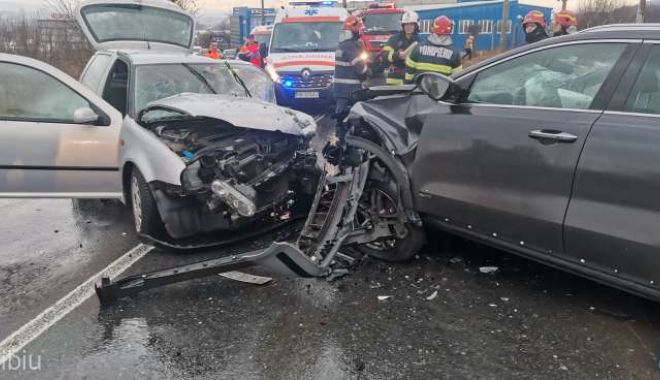 O persoană a decedat şi alte două au fost transportate la spital, în urma unui accident pe DJ 106 - whatsappimage20221227at121106-1672140693.jpeg