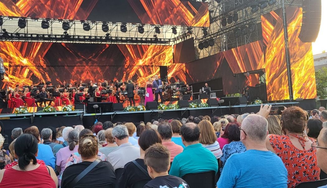 Festivalul Național de Muzică Ușoară 