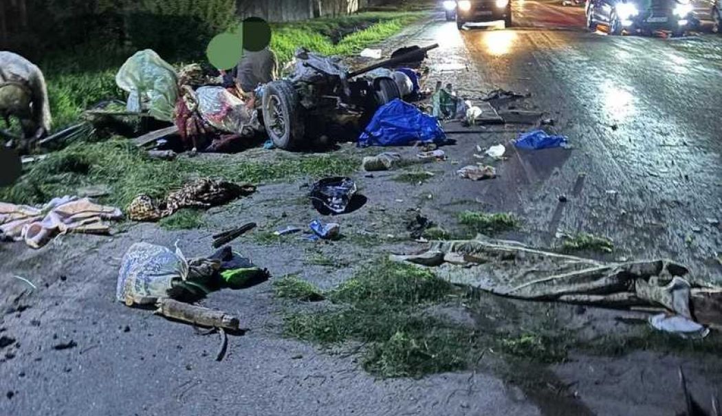 Au avut zile! Din căruţa spulberată de un şofer băut, patru persoane din 10, transportate la spital - whatsappimage20250511at083237-1746948814.jpg