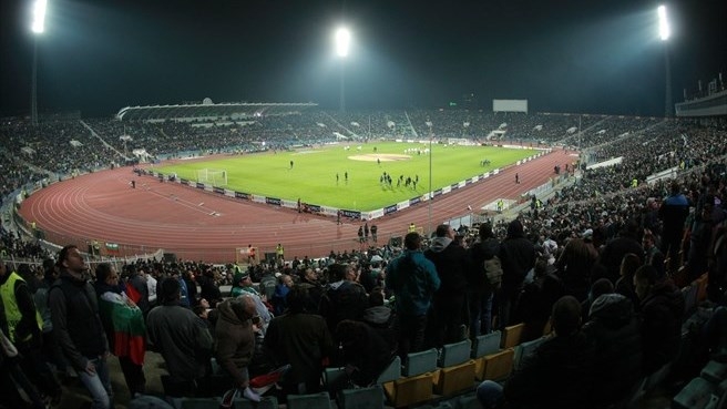 Bulgaria fierbe, în așteptarea lui Real Madrid - widefull1411713460-1411717566.jpg