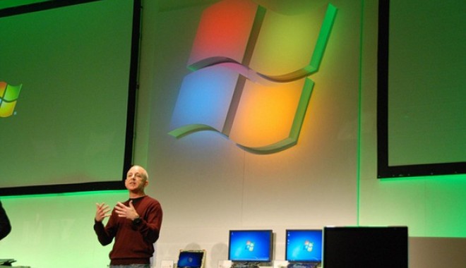 Iată cu cât se va vinde noul sistem de operare, WINDOWS 8 - windows8-1350125725.jpg