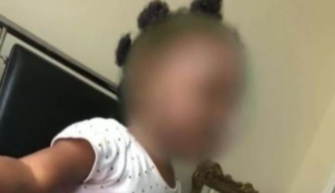 MAMĂ ARESTATĂ, după ce s-a filmat când îi dădea COPILULUI ei să fumeze MARIJUANA - womanarrestedoversmokingbaby-1521712159.jpg