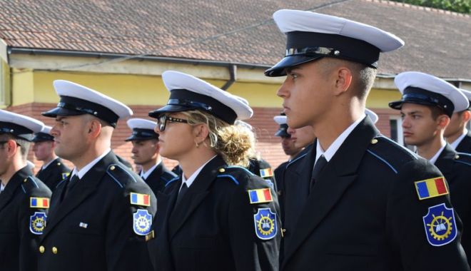 Elevii Școlii Militare de Maiștri Militari a Forțelor Navale depun Jurământul Militar - x-76-de-elevi-ai-scolii-1697708392.jpg